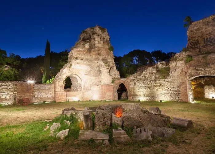 Boho Chic Nearby The *